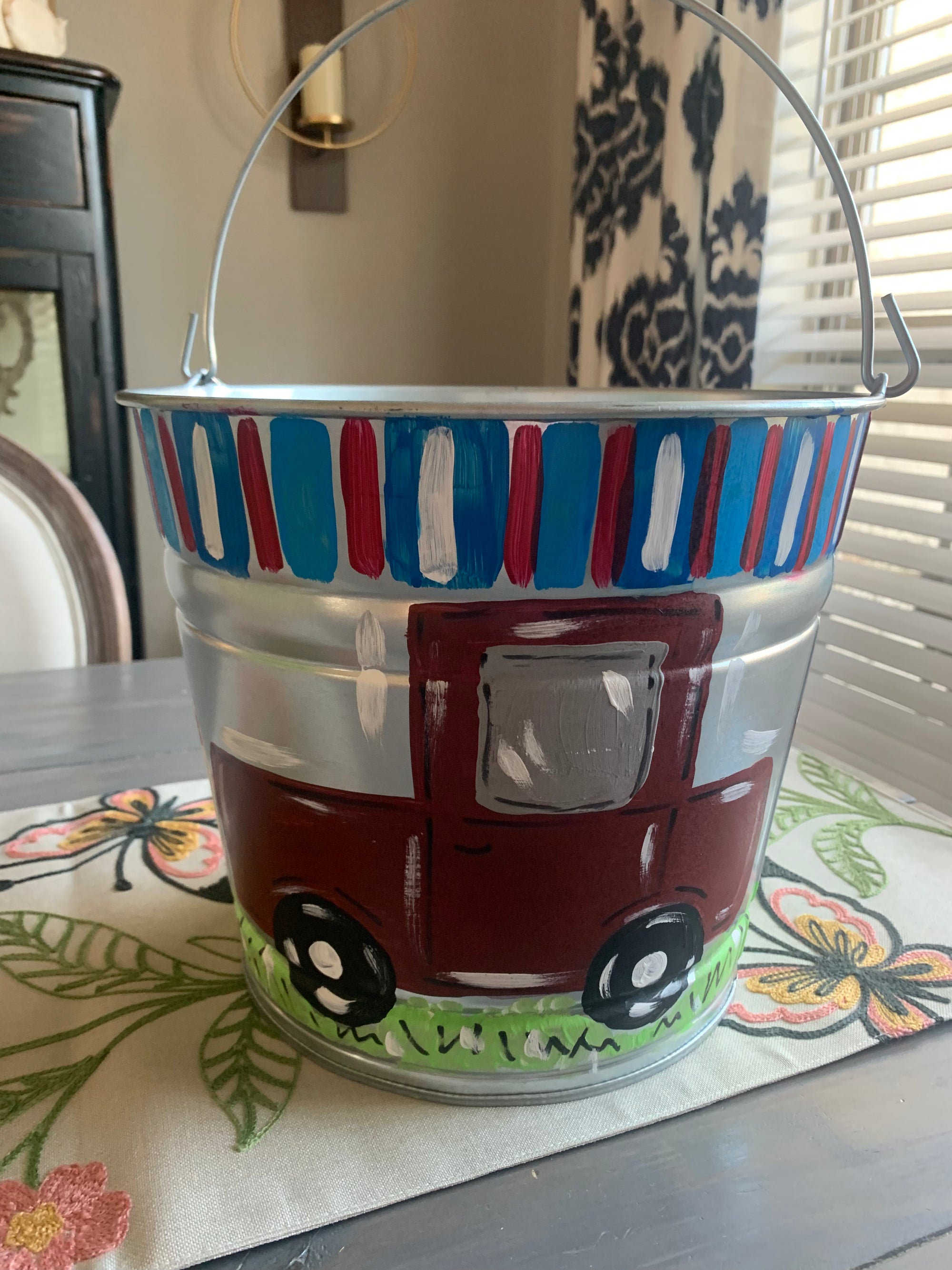 Custom Holiday Buckets